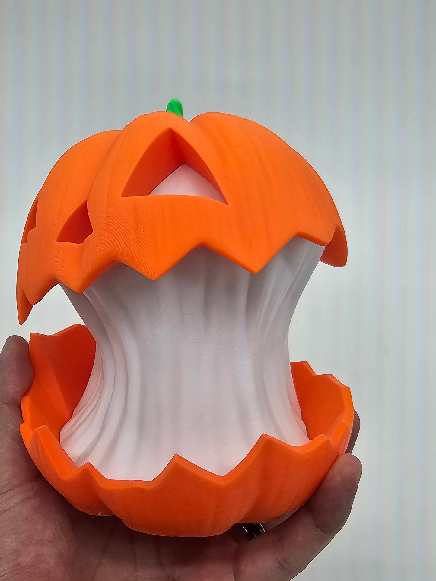 Glowgut Pumpkin Tea Light – Creepy Jack-o'-Lantern Light | 3D Printed Halloween Pumpkin Décor Centerpiece